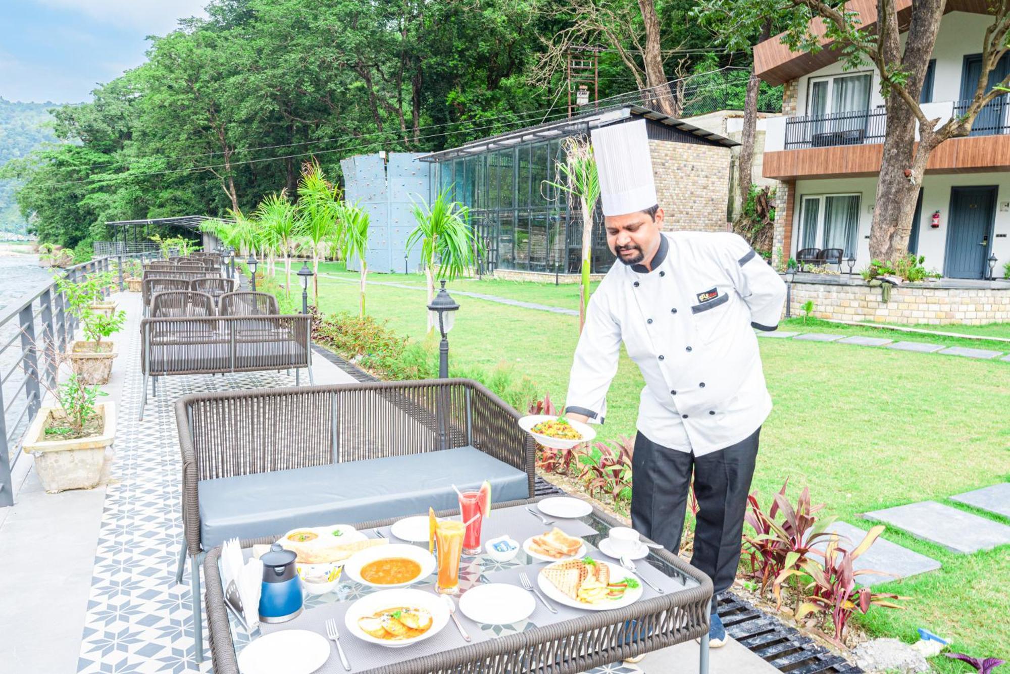 Dls Divine River Resort And Spa, Rishikesh Bagian luar foto